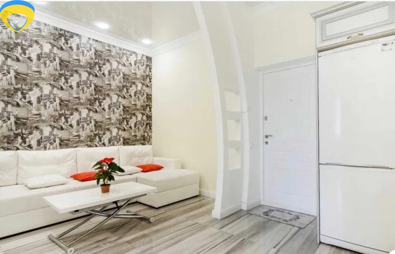продажа двухкомнатной квартиры номер A-173652 в Приморском районе, фото номер 9